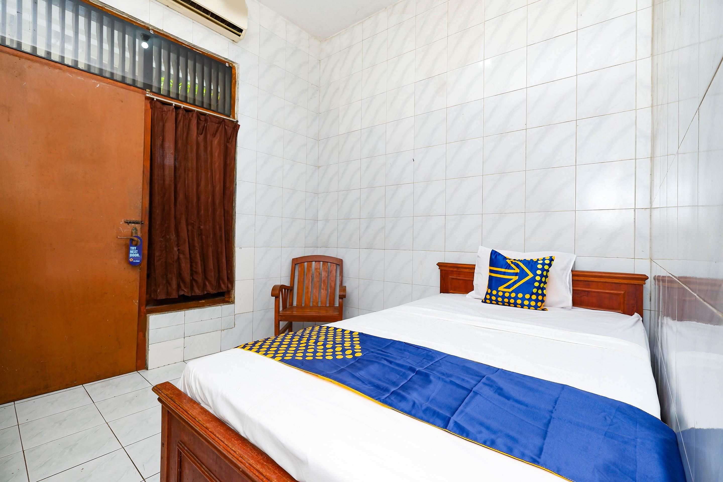 Spot On 2011 Hotel Mekar Sari Solo Exterior foto