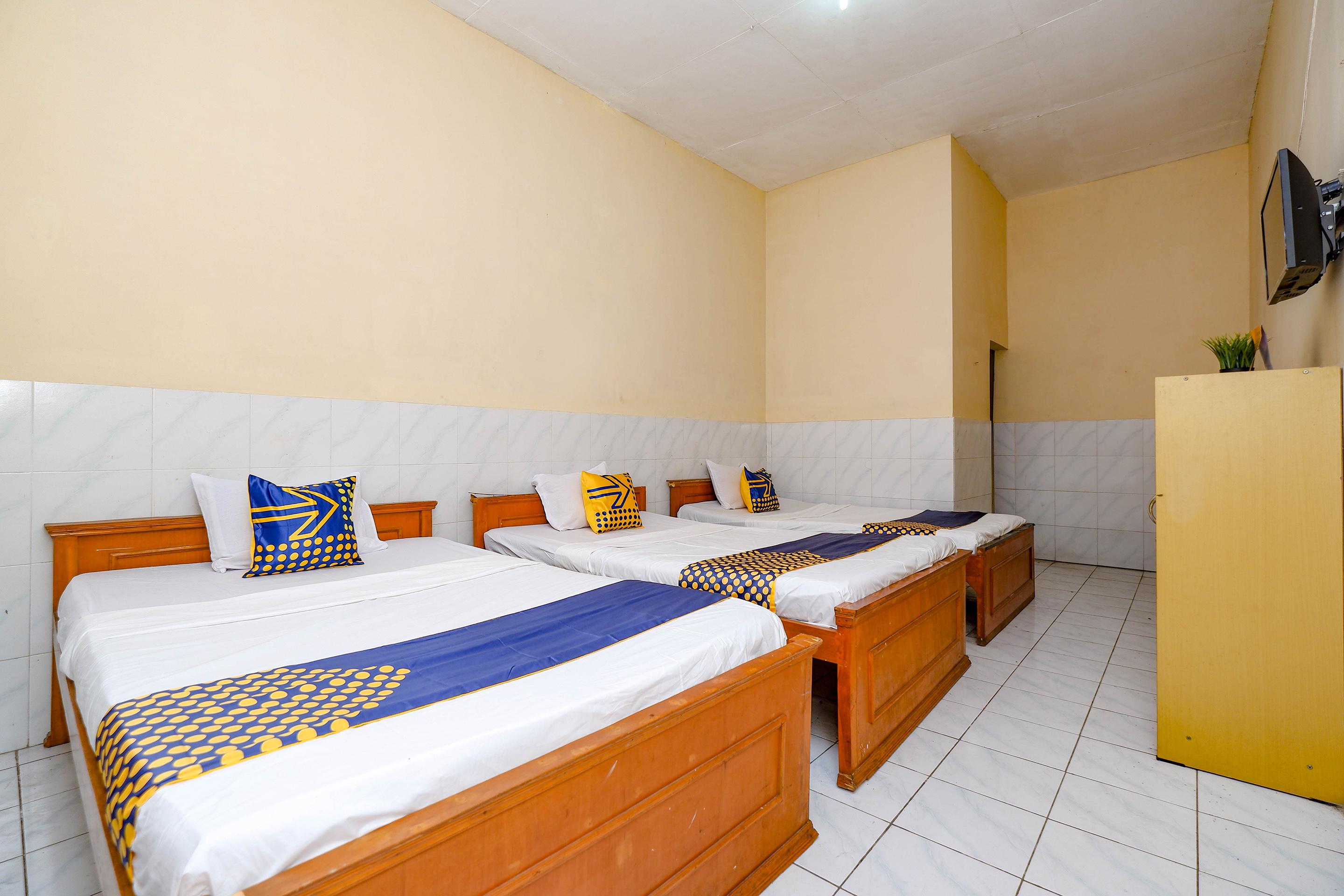 Spot On 2011 Hotel Mekar Sari Solo Exterior foto
